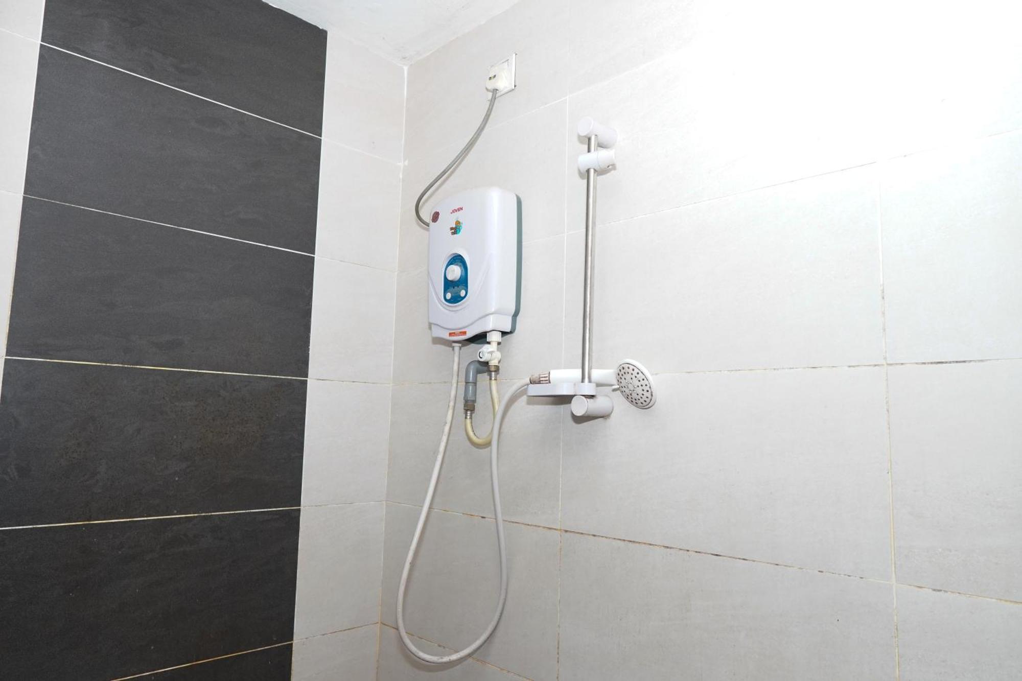 Hotel Shri Putiri Pasir Gudang Dış mekan fotoğraf