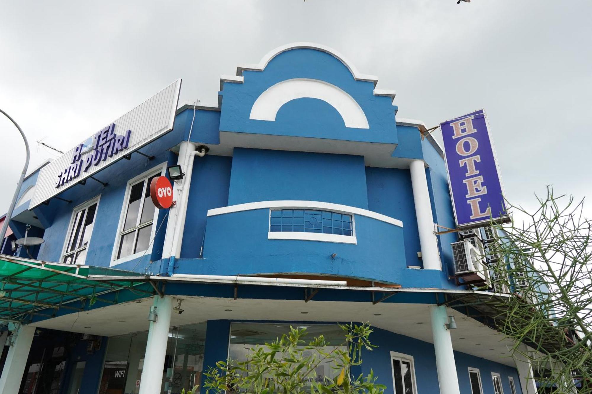 Hotel Shri Putiri Pasir Gudang Dış mekan fotoğraf